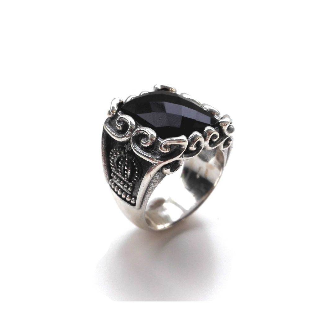 Anello con pietra - AN579 - Spadarella Gioielli