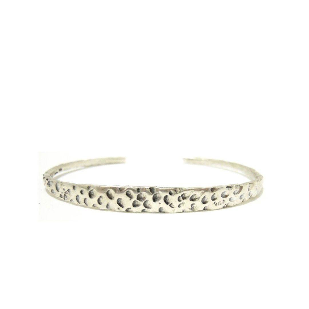 Bracciale rigido martellato - BR468 - Spadarella Gioielli