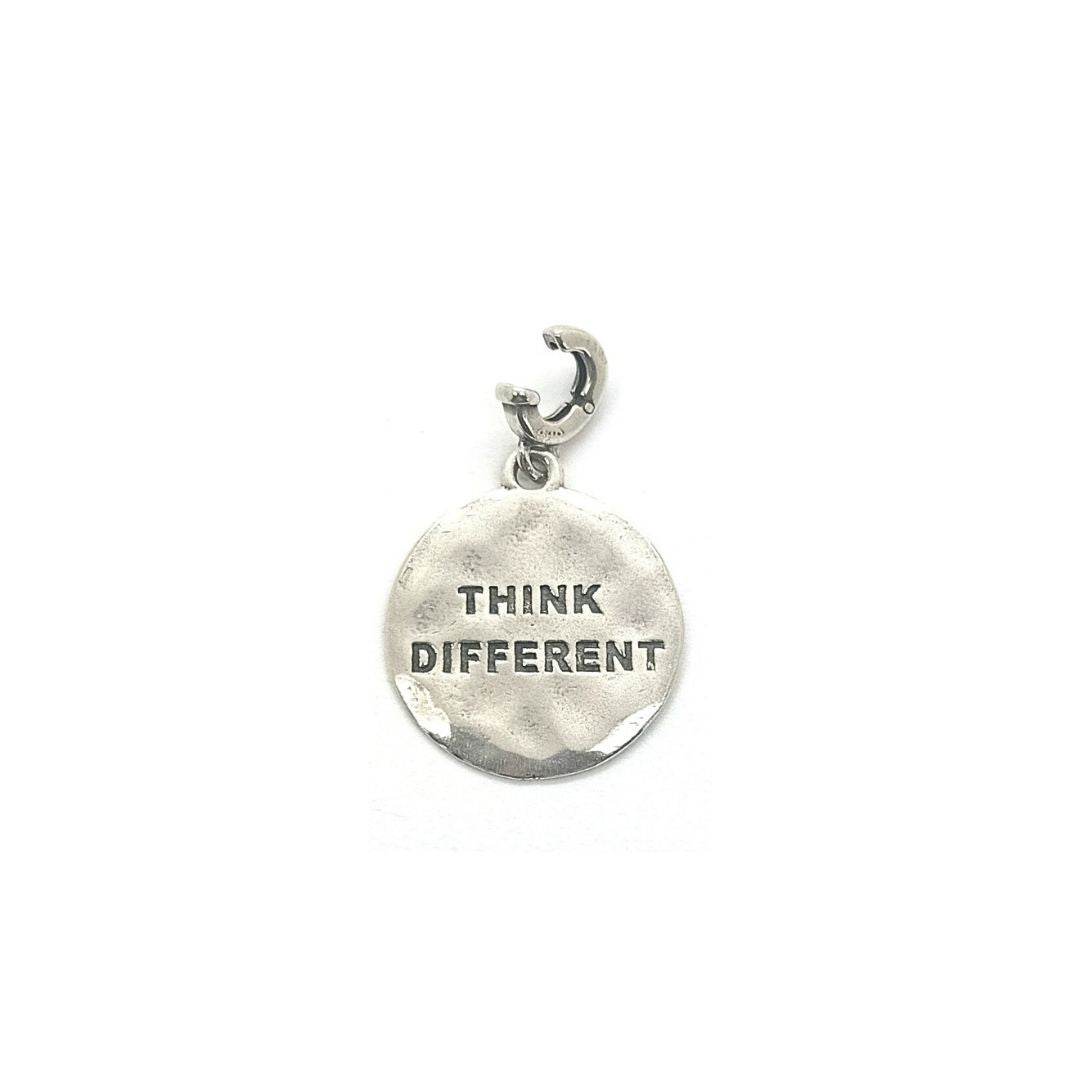 Charm targhetta Think different - CIC14 - Spadarella Gioielli