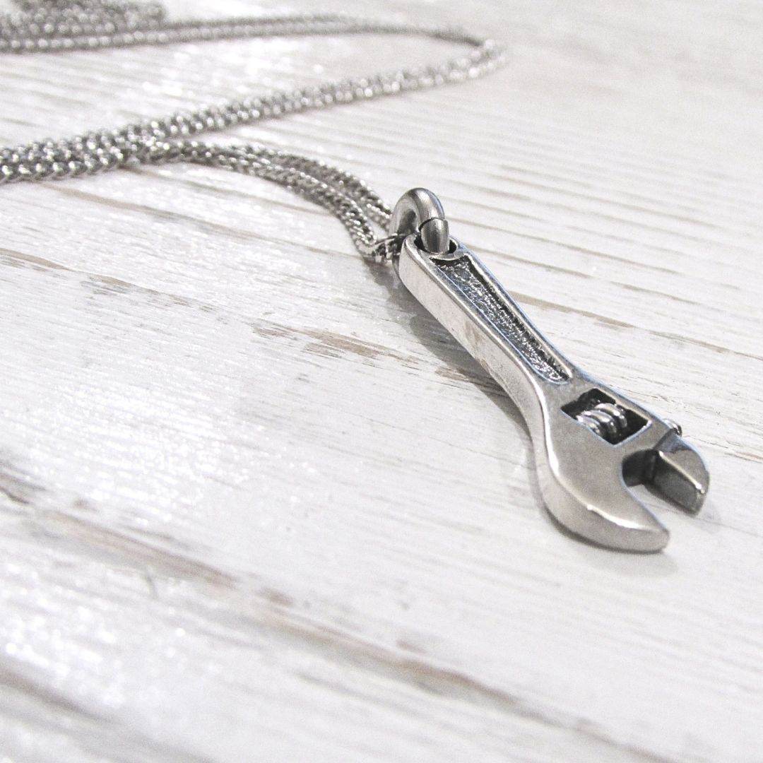 Collana chiave inglese - CL639 - Spadarella Gioielli