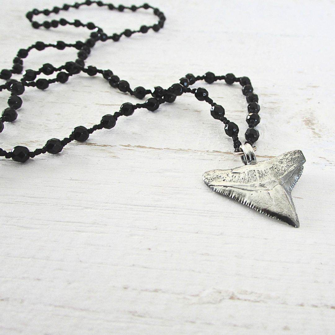 Collana dente di squalo - SPGR399 - Spadarella Gioielli