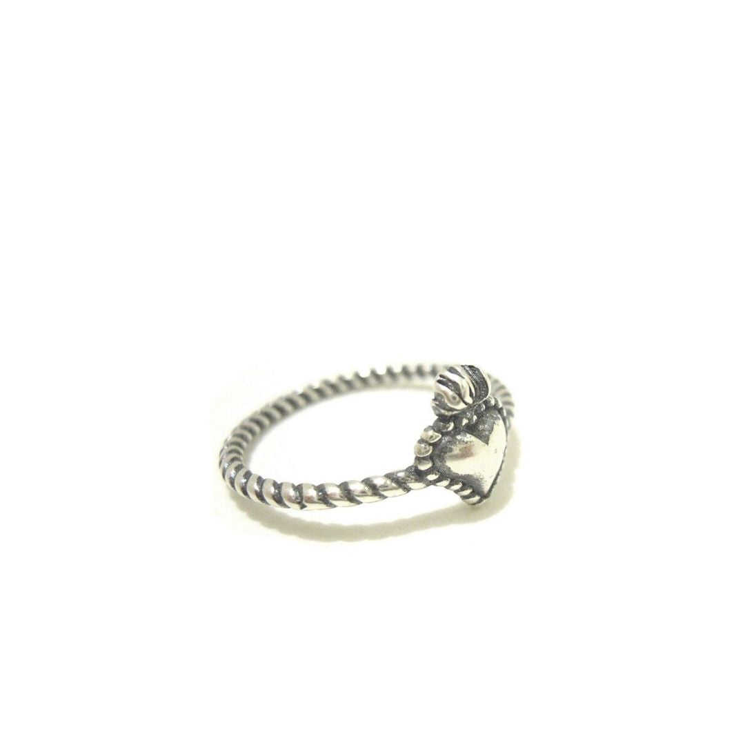 Sacred heart ring - AN544